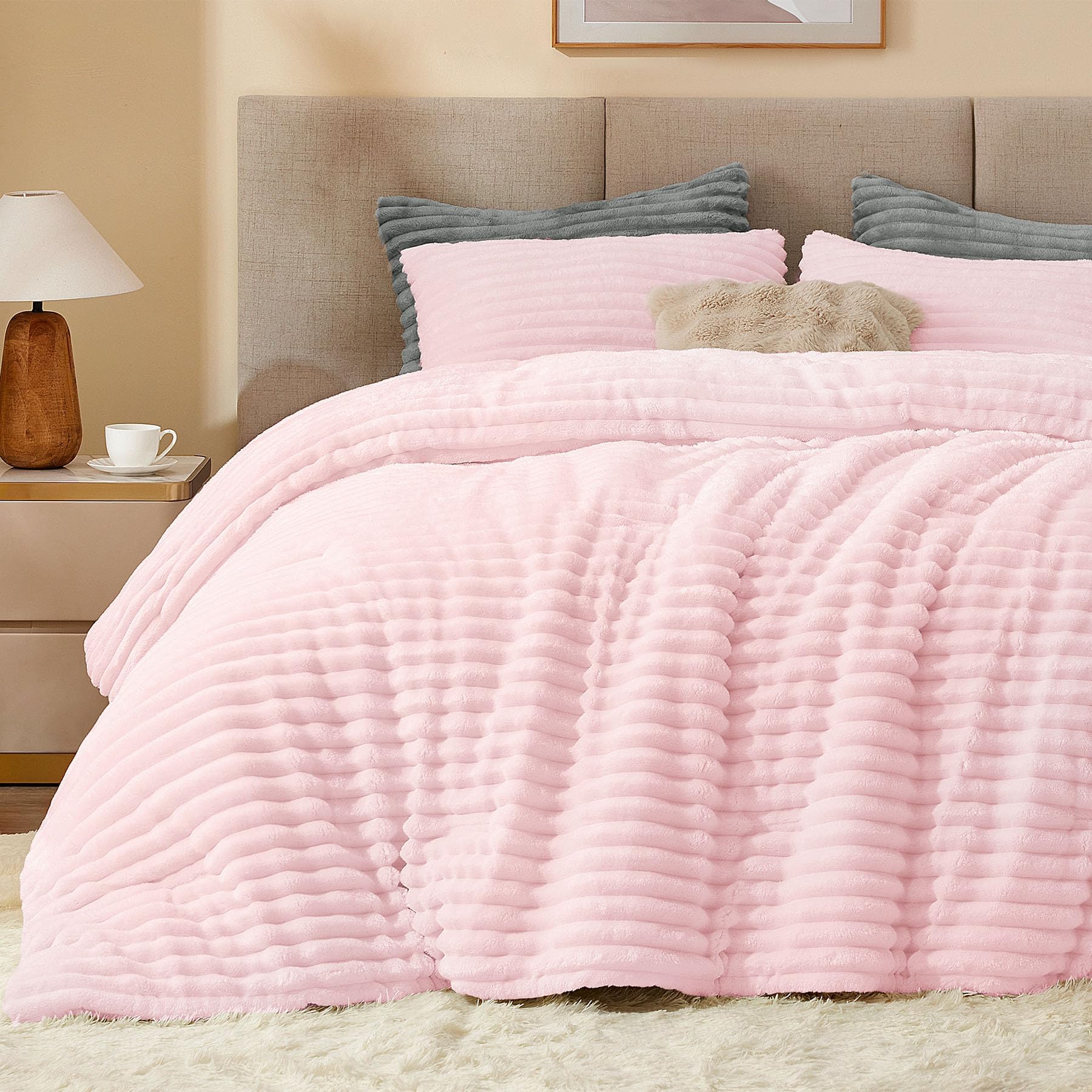 BEDELITE Fleece Full Comforter Set -Super Soft & Warm Fluffy Coral Bedding, Luxury Fuzzy Heavy Bed Set for Winter with 2 Pillow Cases