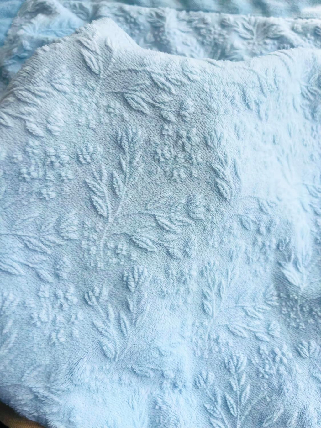 ZaneLyon Ultra Soft Coral Fleece Pillowcases, Warm Plush Pillow Covers with Embossed Pattern, Winter Bedding