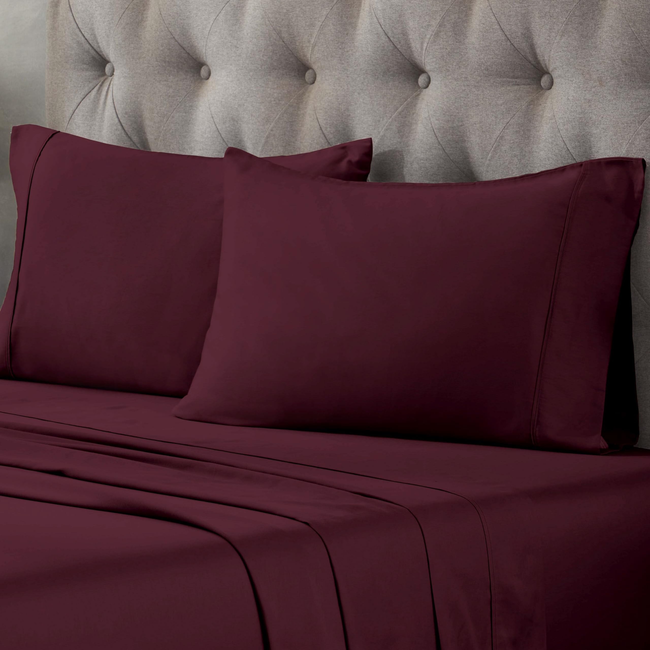 Superior Egyptian Cotton 300 Thread Count Pillowcases, Pillow Cases, Modern, Solid Classic Pillow Case Cover, Ultra-Soft Comfort Basics, Bedding Essentials, Bed Accents, Set of 2, Standard, Coral