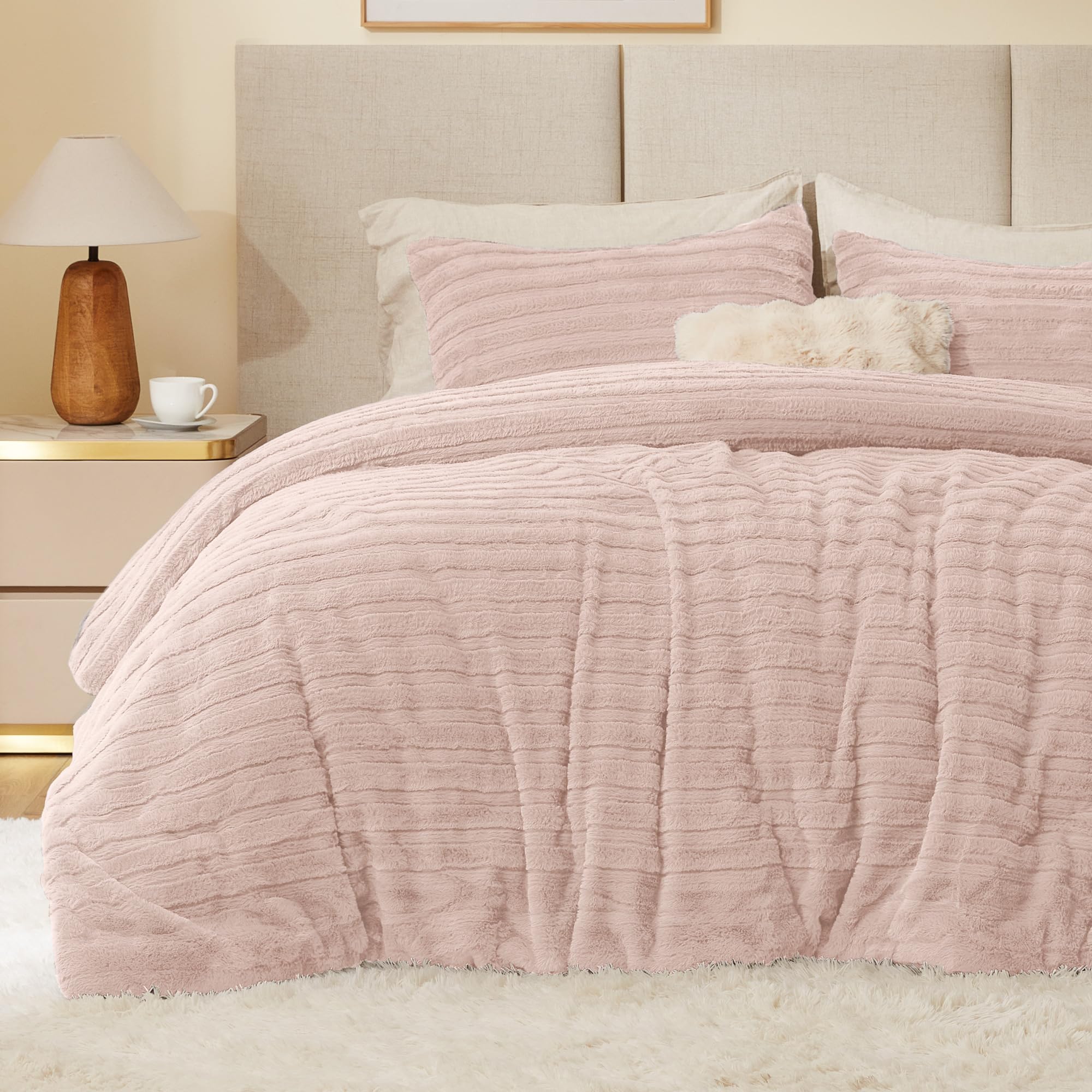 BEDELITE Fleece Full Comforter Set -Super Soft & Warm Fluffy Coral Bedding, Luxury Fuzzy Heavy Bed Set for Winter with 2 Pillow Cases