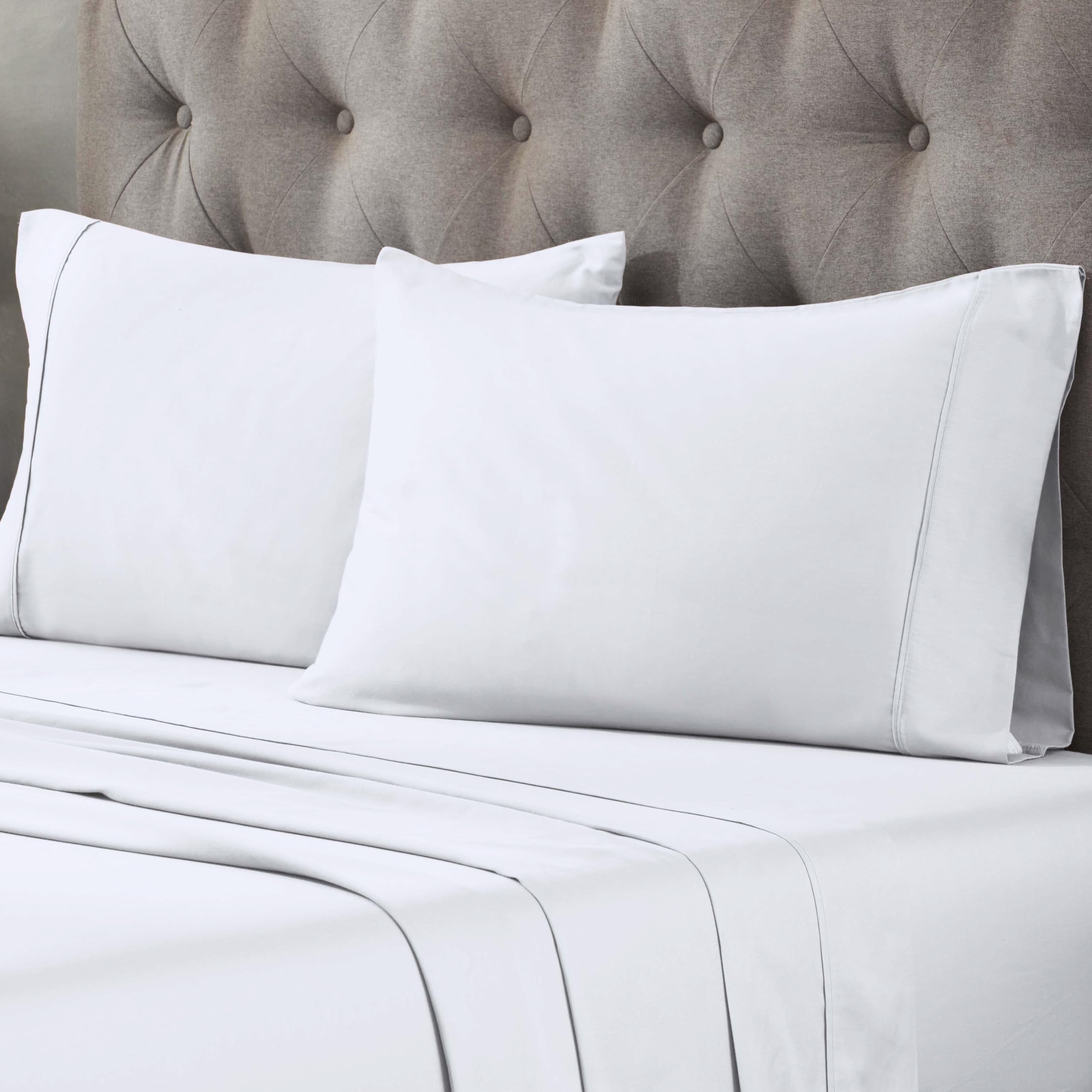 Superior Egyptian Cotton 300 Thread Count Pillowcases, Pillow Cases, Modern, Solid Classic Pillow Case Cover, Ultra-Soft Comfort Basics, Bedding Essentials, Bed Accents, Set of 2, Standard, Coral